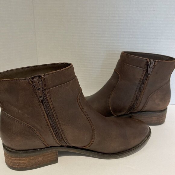CROWN VINTAGE Womens Leather Ankle Boot Size 6M Cathy Side Zip Brown Blogger Fav - Picture 7 of 11